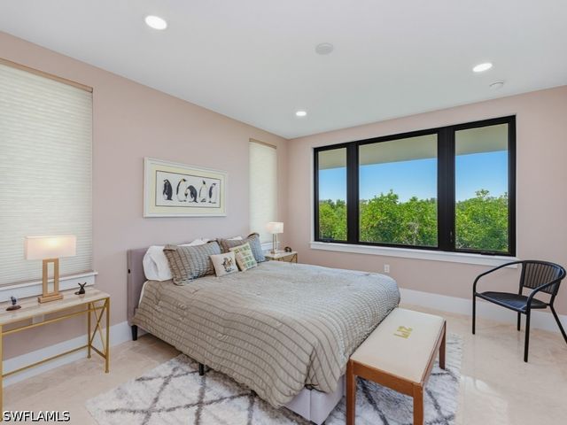 706 Waterside DR, Marco Island, FL 34145