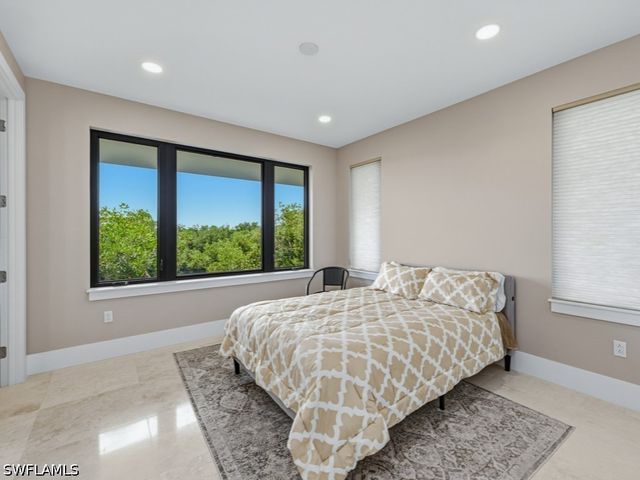 706 Waterside DR, Marco Island, FL 34145