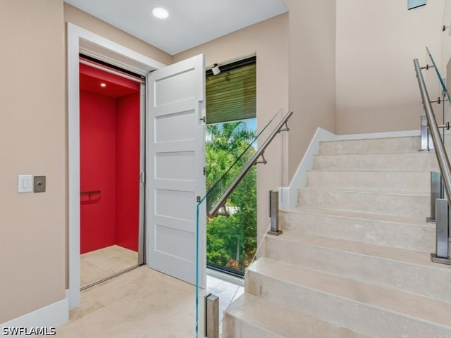 706 Waterside DR, Marco Island, FL 34145