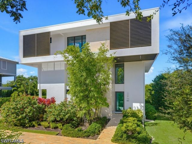 706 Waterside DR, Marco Island, FL 34145