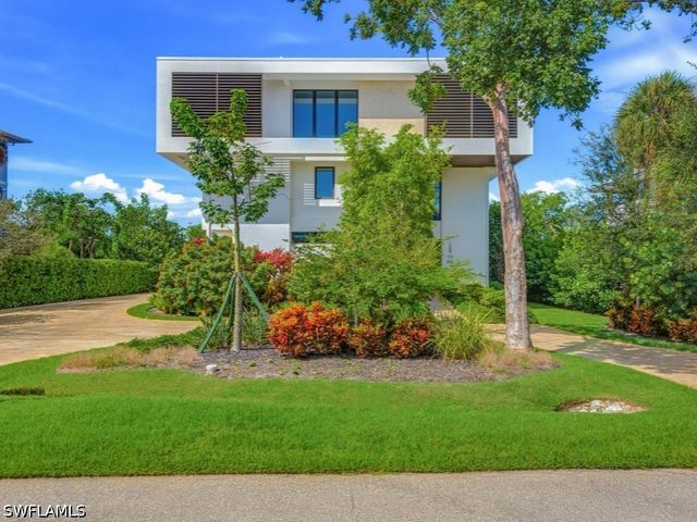 706 Waterside DR, Marco Island, FL 34145