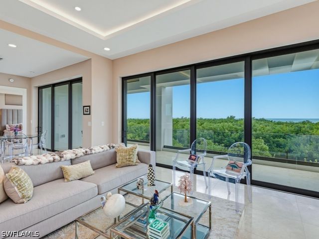 706 Waterside DR, Marco Island, FL 34145
