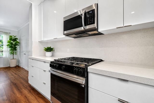 1446 Lenox Avenue 5, Miami Beach, FL 33139