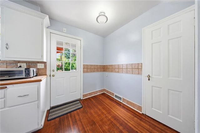 2215 East Pennsylvania Street, Allentown City, PA 18109