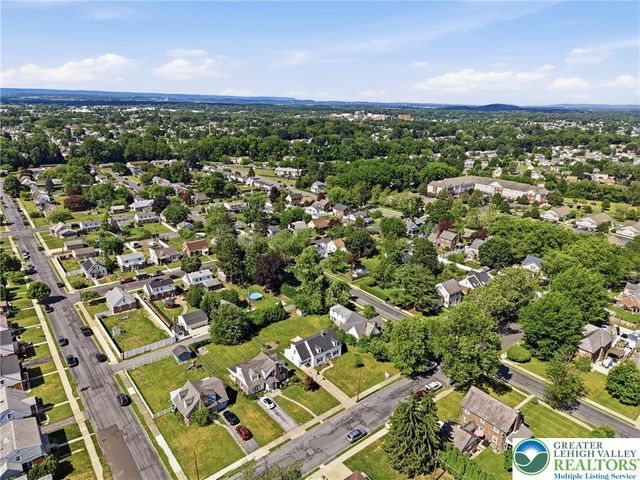 2215 East Pennsylvania Street, Allentown City, PA 18109