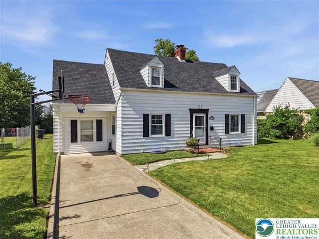 2215 East Pennsylvania Street, Allentown City, PA 18109