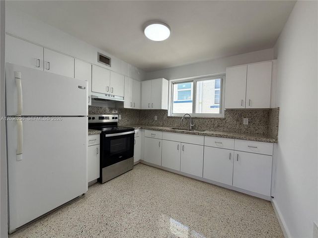 1460 SW 4th Street 5, Miami, FL 33135