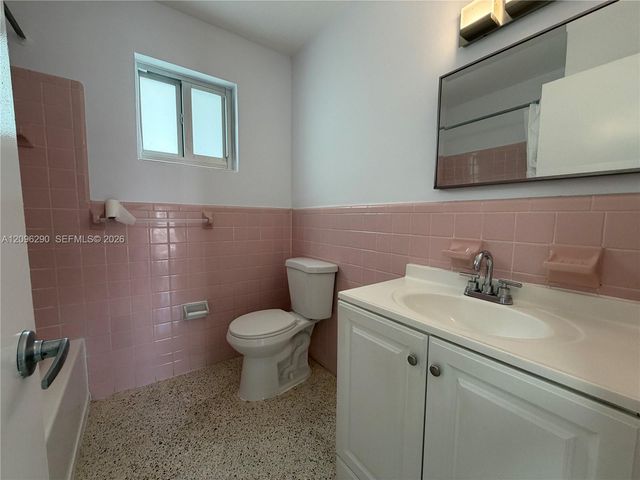 1460 SW 4th Street 5, Miami, FL 33135