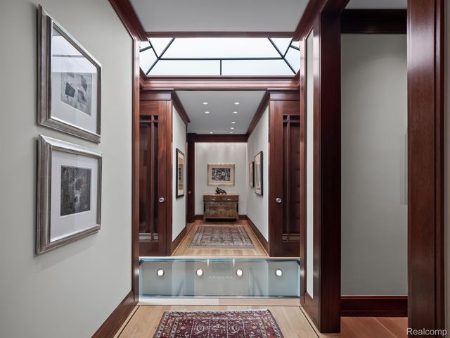 834 SOUTHFIELD Road, Birmingham, MI 48009