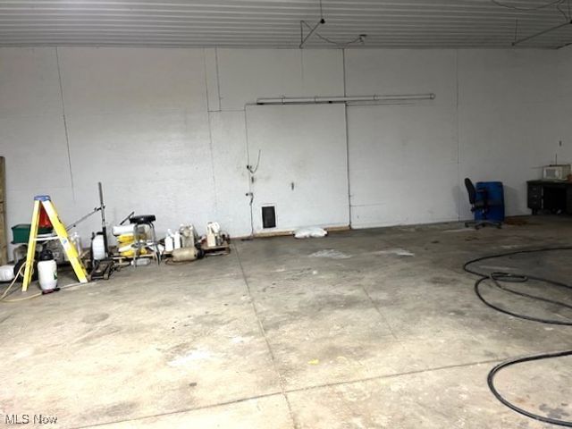 2065 Warren Avenue, Akron, OH 44320