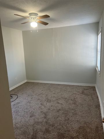 4113 Mccart Avenue, Fort Worth, TX 76115