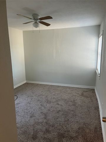 4113 Mccart Avenue, Fort Worth, TX 76115