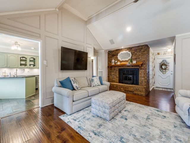 3410 Oxford Drive, Rowlett, TX 75088