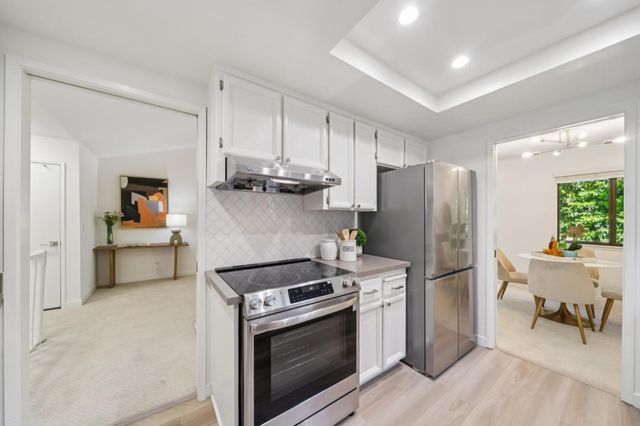 18899 Sara Park Circle, Saratoga, CA 95070