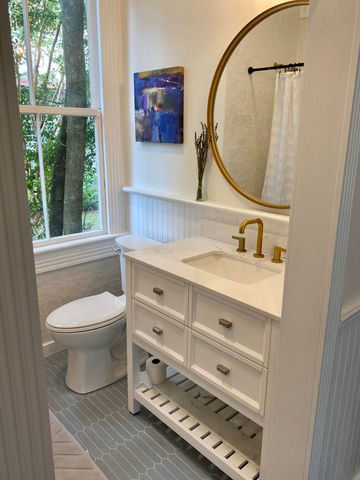 144 Queen Street Apt A, Charleston, SC 29401