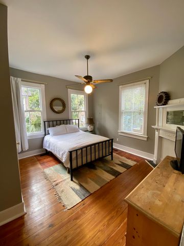 144 Queen Street Apt A, Charleston, SC 29401