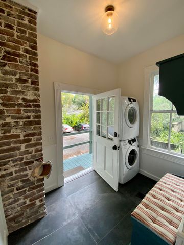144 Queen Street Apt A, Charleston, SC 29401
