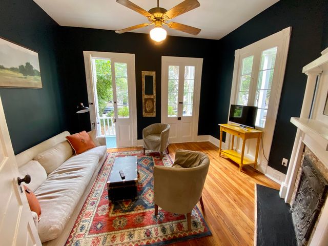 144 Queen Street Apt A, Charleston, SC 29401