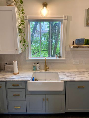 144 Queen Street Apt A, Charleston, SC 29401