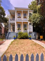 144 Queen Street Apt A, Charleston, SC 29401