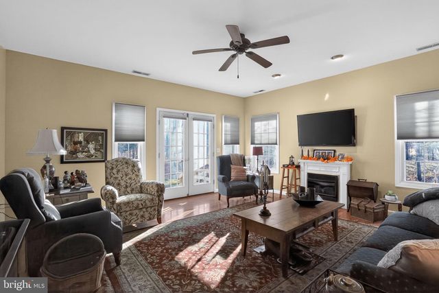 130 CHARLOTTE AVE, Federalsburg, MD 21632