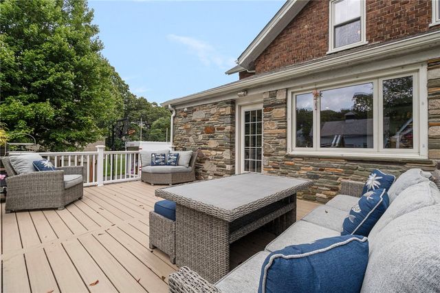 248 New Meadow Road, Barrington, RI 02806