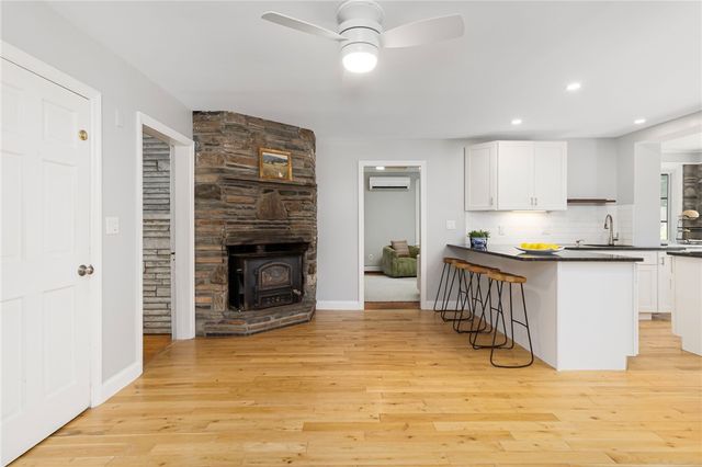 248 New Meadow Road, Barrington, RI 02806