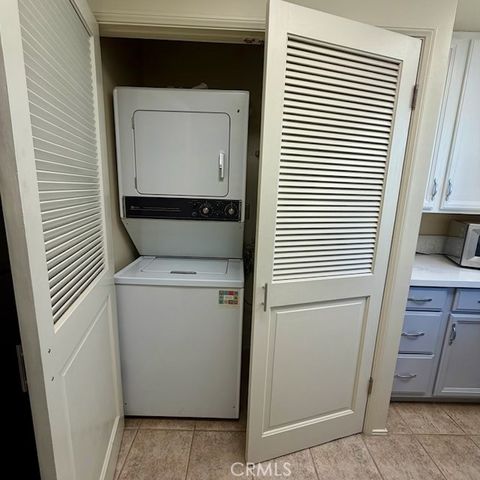 5653 E 2nd, Long Beach, CA 90803