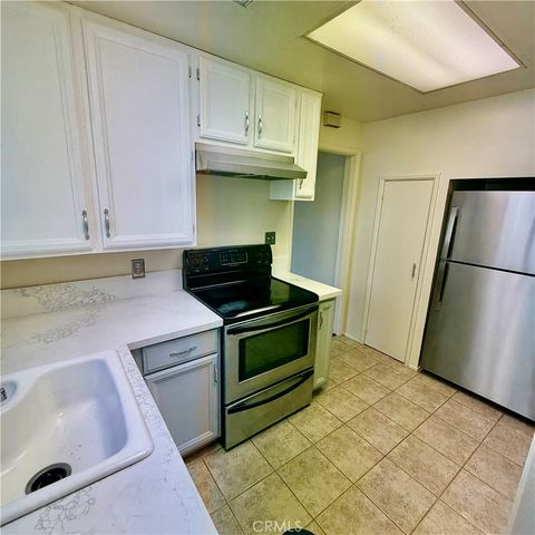 5653 E 2nd, Long Beach, CA 90803