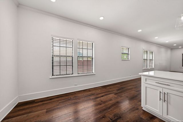 230 NORMANDY AVE, San Antonio, TX 78209