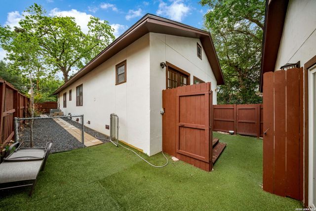 230 NORMANDY AVE, San Antonio, TX 78209