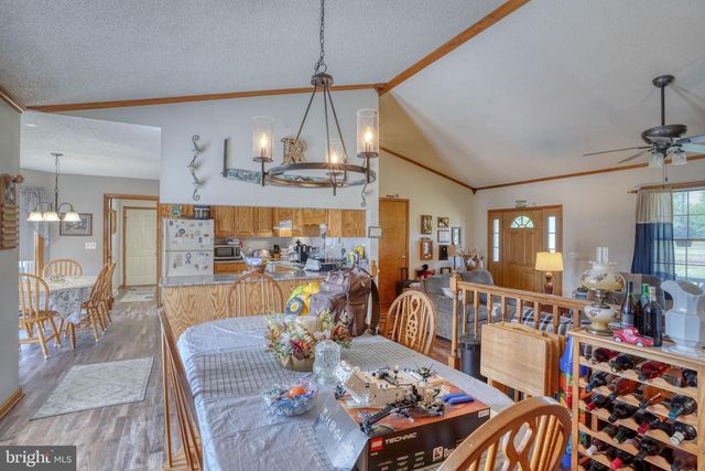 1729 TURKEY POINT RD, Felton, DE 19943