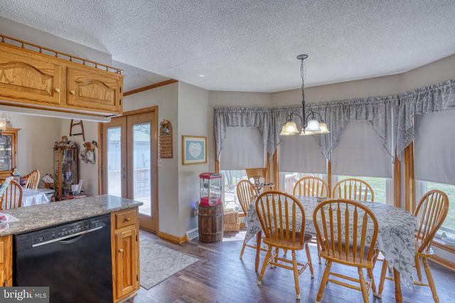 1729 TURKEY POINT RD, Felton, DE 19943