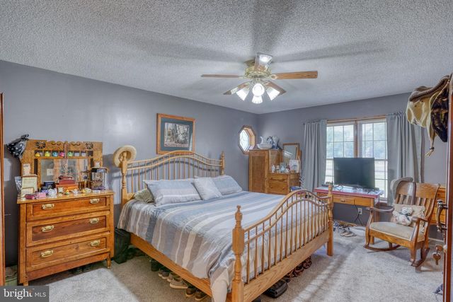 1729 TURKEY POINT RD, Felton, DE 19943