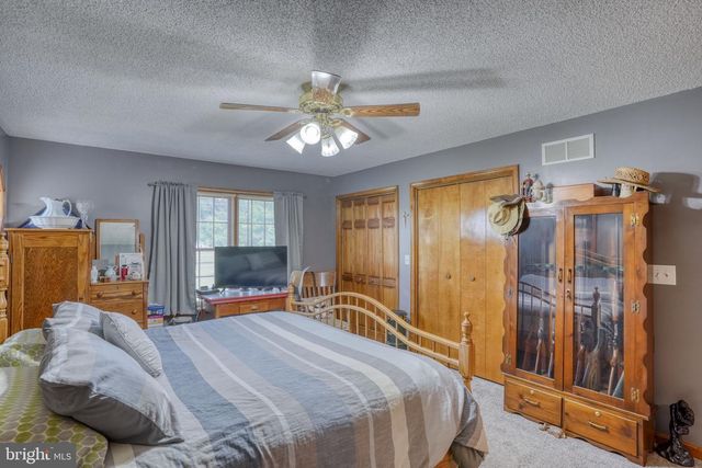 1729 TURKEY POINT RD, Felton, DE 19943