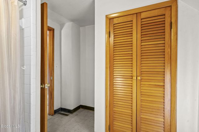 2606 Turner Avenue, Schenectady, NY 12306