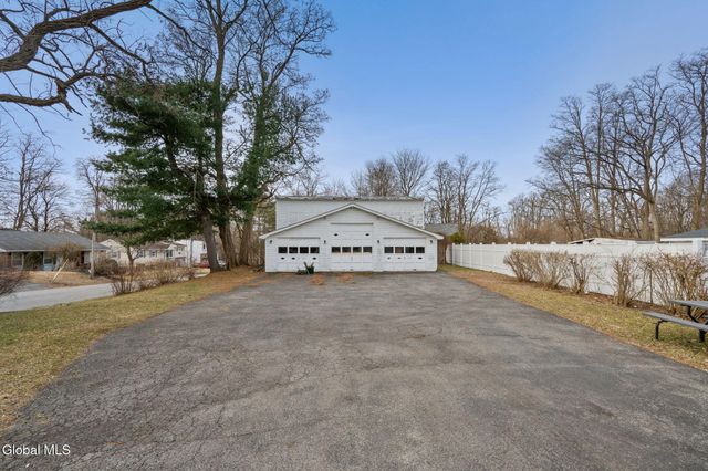 2606 Turner Avenue, Schenectady, NY 12306