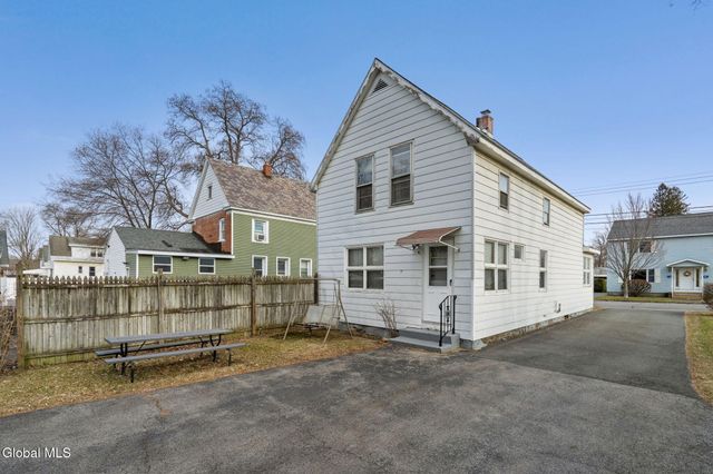 2606 Turner Avenue, Schenectady, NY 12306