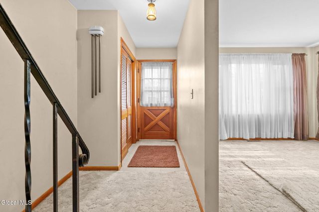 2606 Turner Avenue, Schenectady, NY 12306