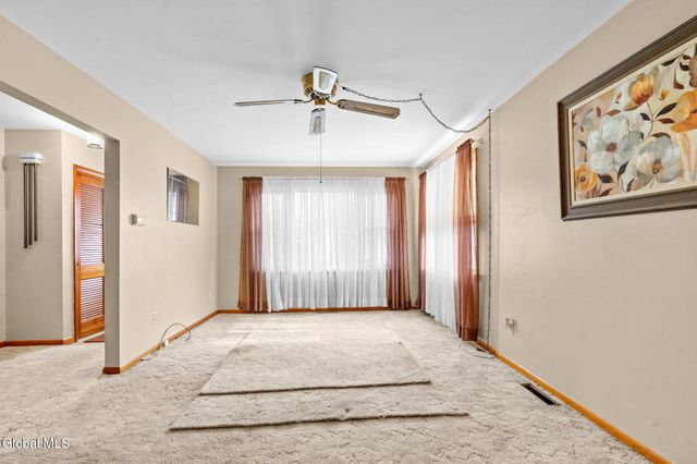 2606 Turner Avenue, Schenectady, NY 12306