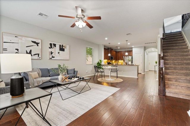 15 Stone Terrace DR, Austin, TX 78734