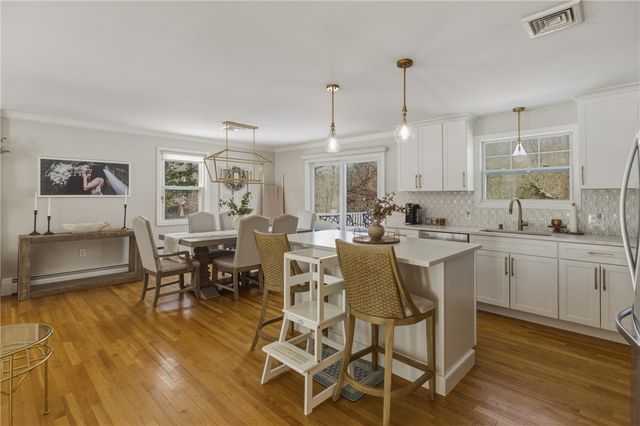 50 Briarwood Road, Cranston, RI 02920