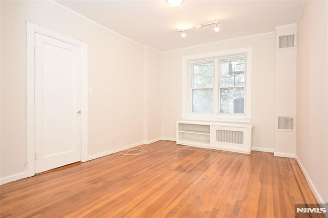 275 Engle Street H 1, Englewood, NJ 07631