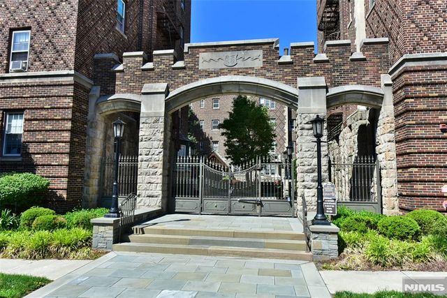 275 Engle Street H 1, Englewood, NJ 07631