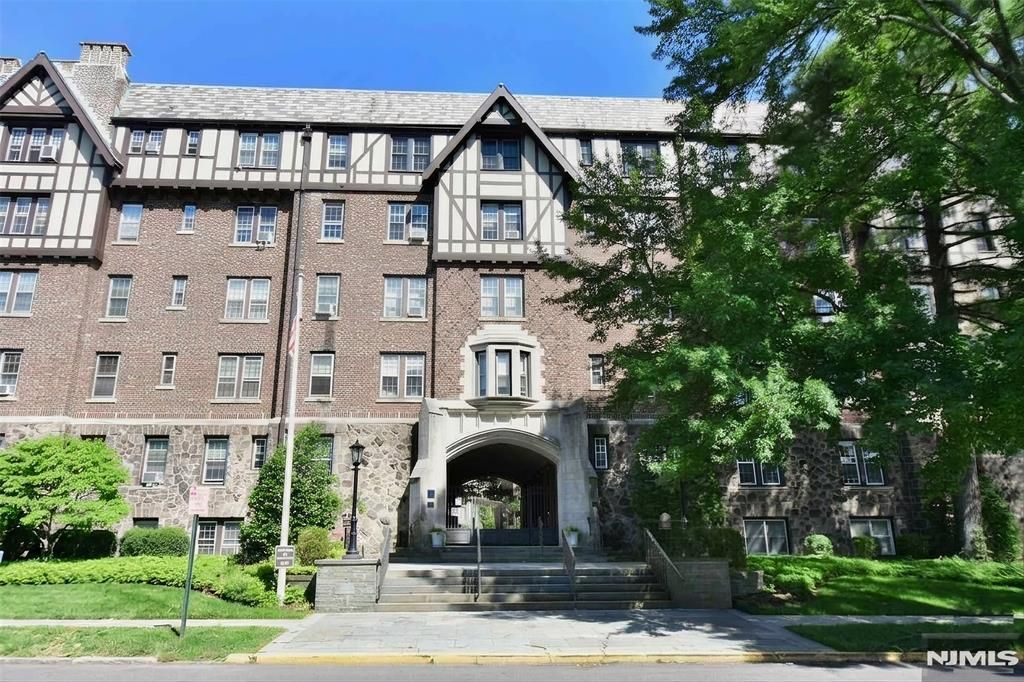 275 Engle Street H 1, Englewood, NJ 07631