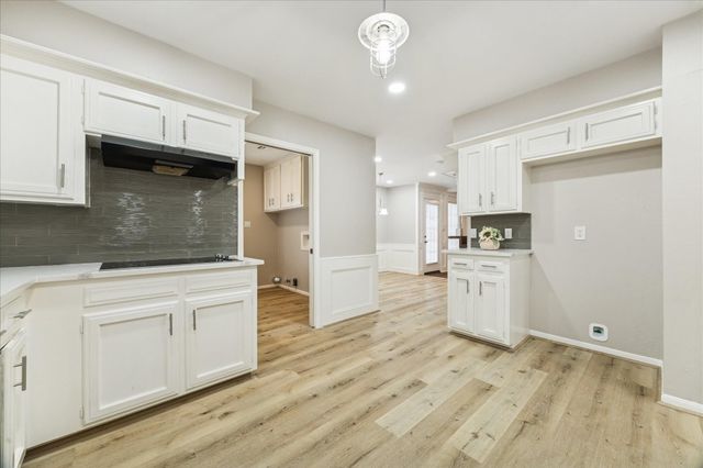 1502 Big Horn Drive, Houston, TX 77090