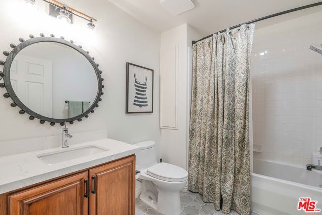 5935 Playa Vista Drive 407, Los Angeles, CA 90094