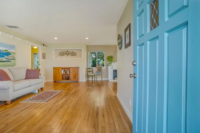 2545 Dewitt Avenue, Clovis, CA 93612