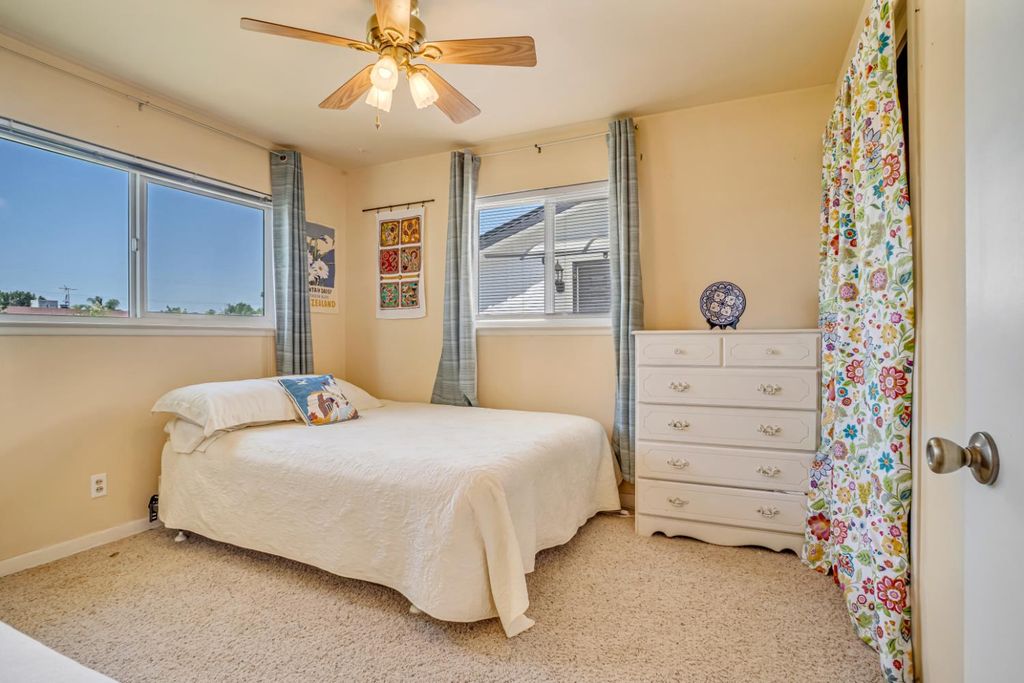 Image 21 of property listing at 2545 Dewitt Avenue, Clovis, CA 93612
