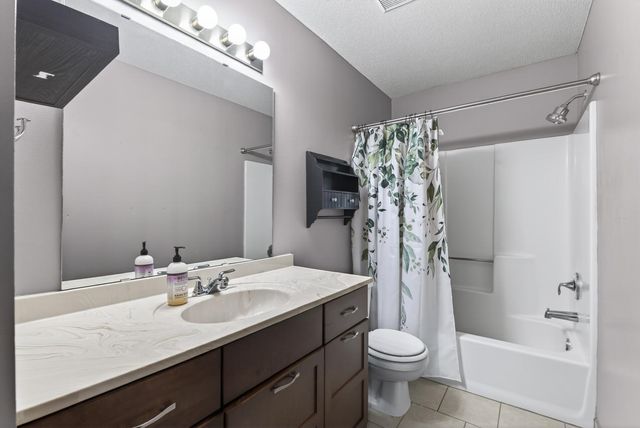 616 Jefferson Lane NW, Elk River, MN 55330